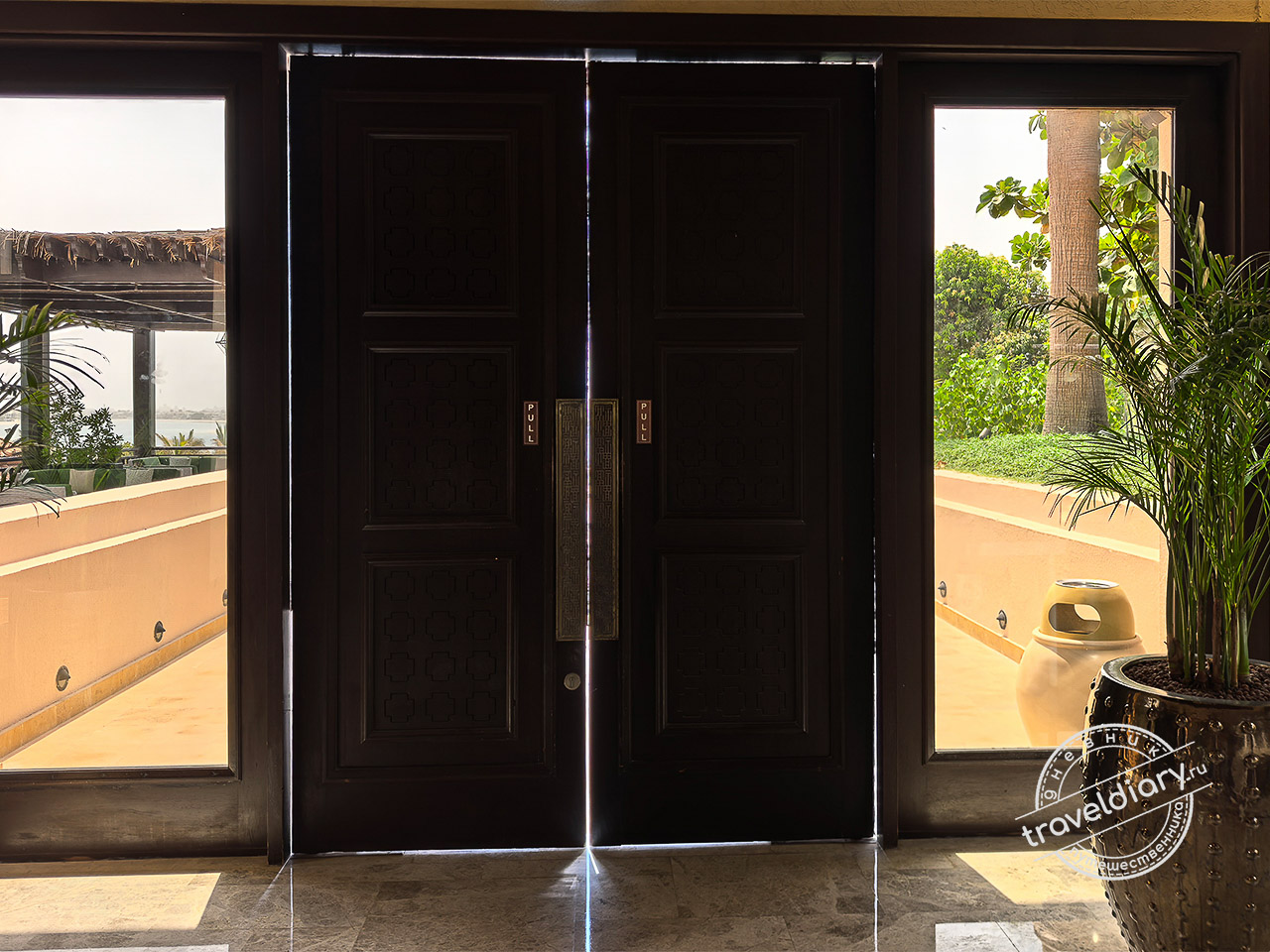 Обзор отеля в Дубае: Anantara The Palm Dubai Resort 5